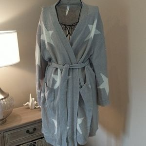 Star sleep sweater